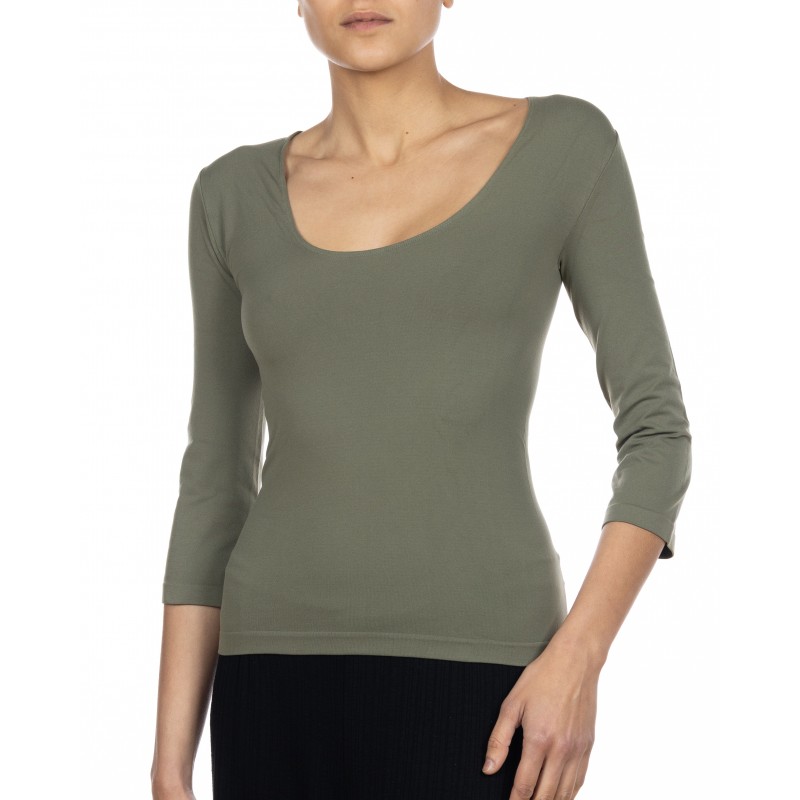 Maglia scollo “Madonna”...