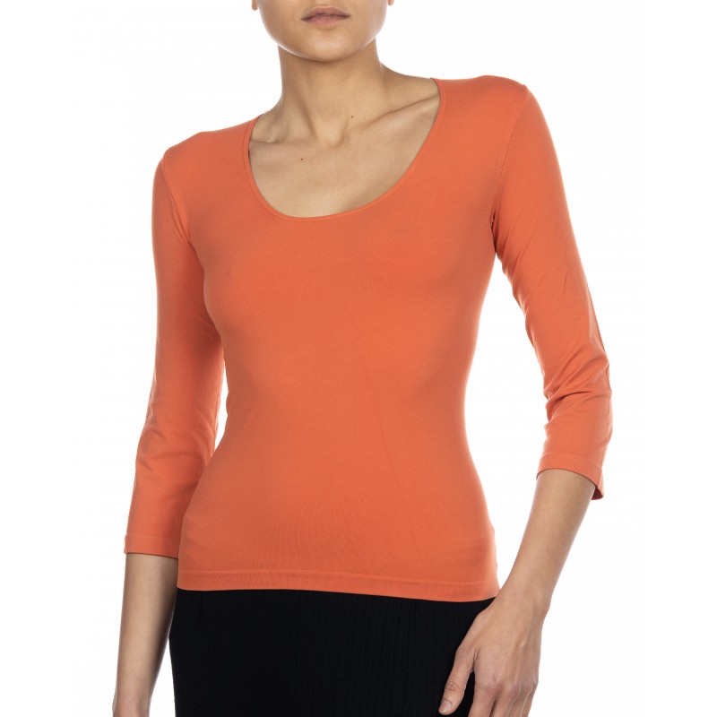 Maglia scollo “Madonna”...